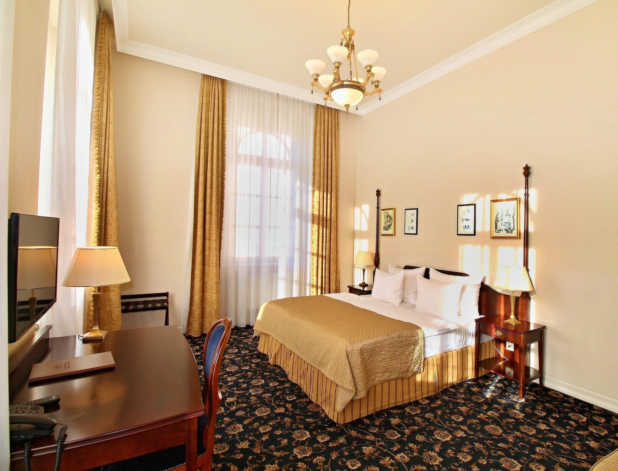 Gourmet Hotel Villa Patriot Marianske Lazne Ngoại thất bức ảnh