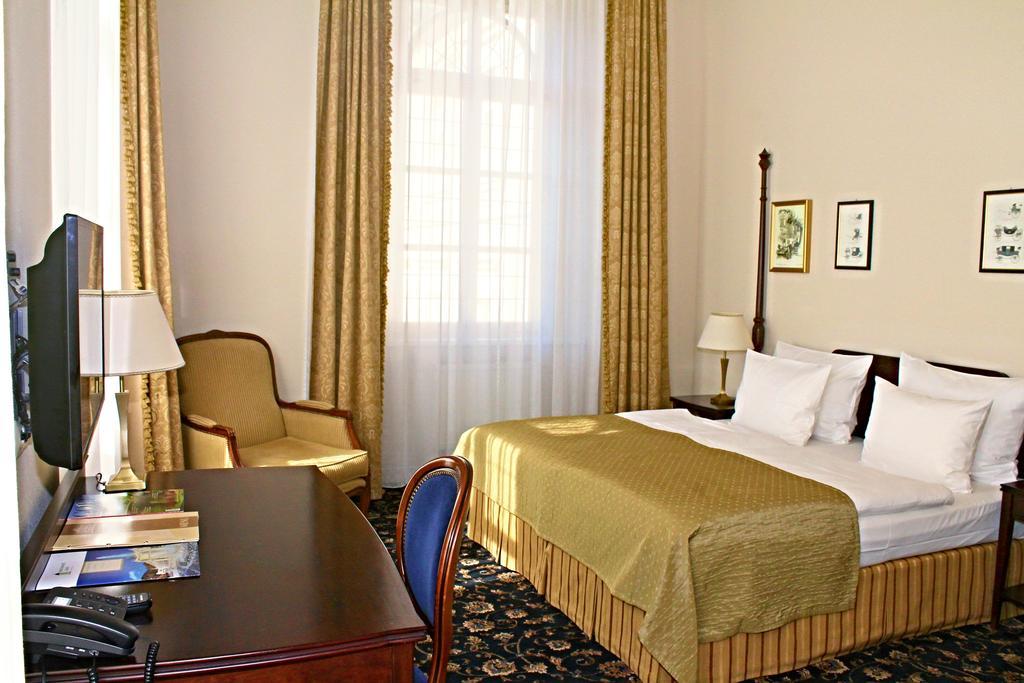 Gourmet Hotel Villa Patriot Marianske Lazne Phòng bức ảnh